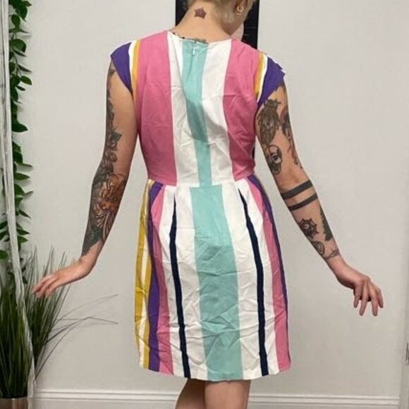 Slate & Willow Combo Striped Faux Wrap Dress Cap Sleeve Size 8 Pink/Yellow - Picture 3 of 16